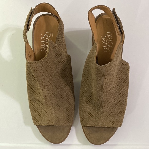 Franco Sarto Helix sling back chunky heel peep toe sandal perforated sides sz 8 - Picture 3 of 9